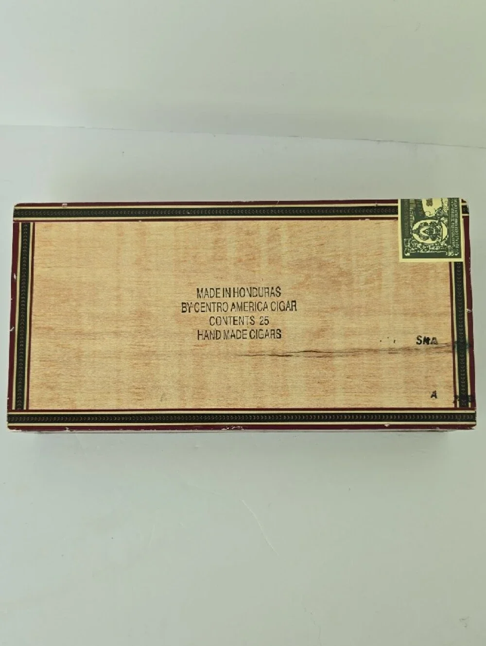 Vintage Astral Empty Cigar Craft Box Beso Flip Top